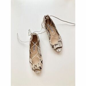 New Manolo Blahnik snakeskin ankle lace Flats